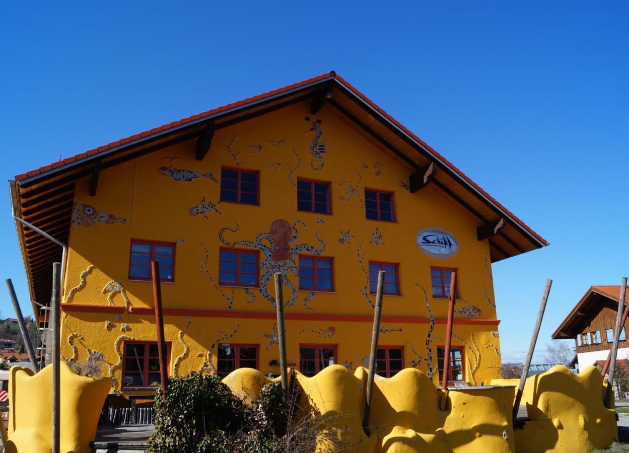 Schiff Bihlerdorf - Hostel Exterior foto