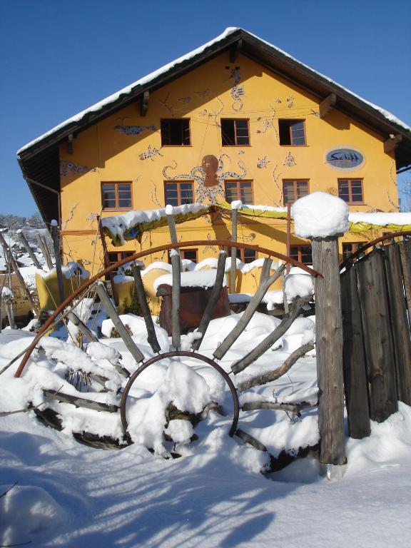 Schiff Bihlerdorf - Hostel Exterior foto